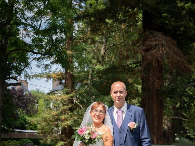 Le mariage de Jérome et Emilie à Romorantin-Lanthenay, Loir-et-Cher 31