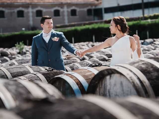 Le mariage de Lionel et Pauline à Marseillan, Hérault 12