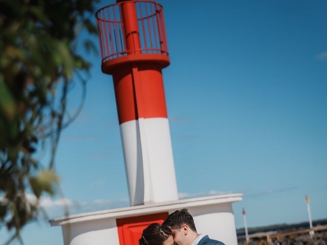 Le mariage de Lionel et Pauline à Marseillan, Hérault 18