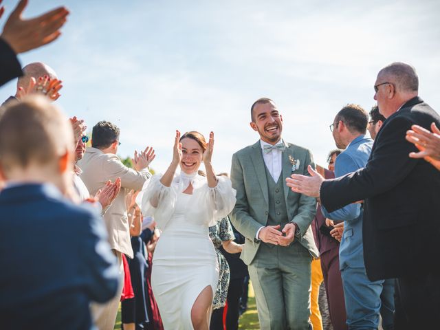 Le mariage de Romain et Amandine à Benon, Charente Maritime 14