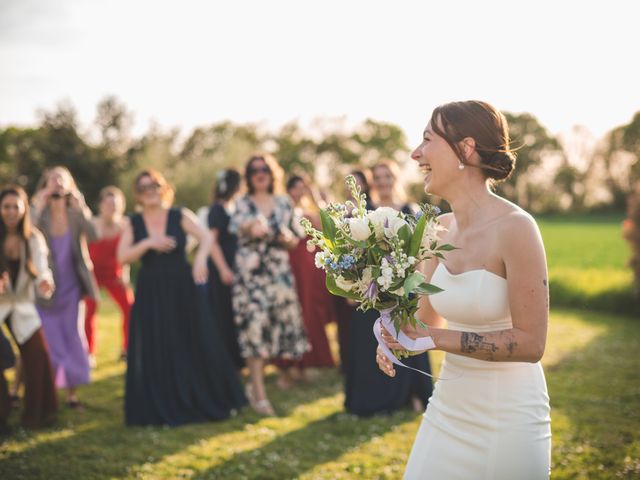 Le mariage de Romain et Amandine à Benon, Charente Maritime 24