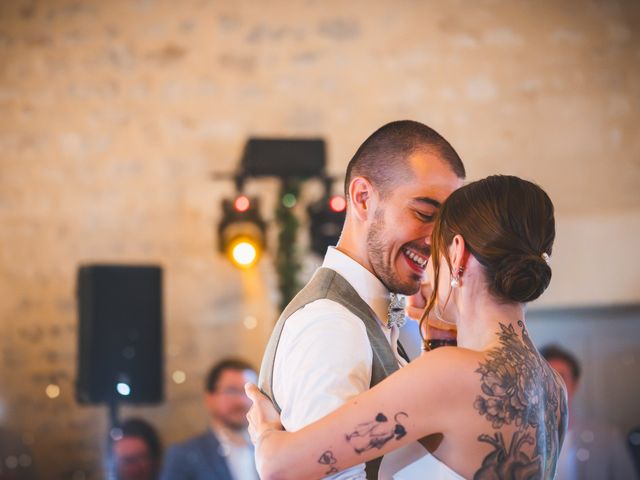 Le mariage de Romain et Amandine à Benon, Charente Maritime 37