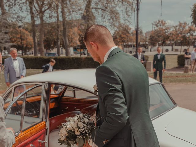 Le mariage de Dimitri et Emilie à Vallon-en-Sully, Allier 7