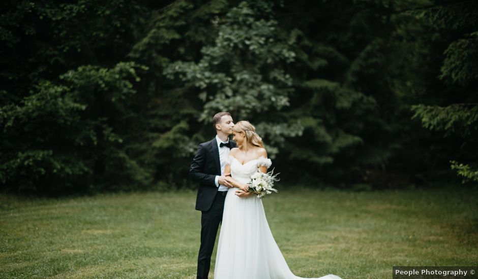 Le mariage de Thomas et Chloe à Savièse, Valais