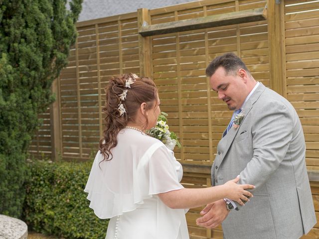 Le mariage de Ivan et Gwenaëlle à Pont-Scorff, Morbihan 30