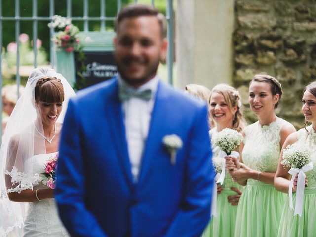 Le mariage de Victor et Amélie à Verderonne, Oise 5