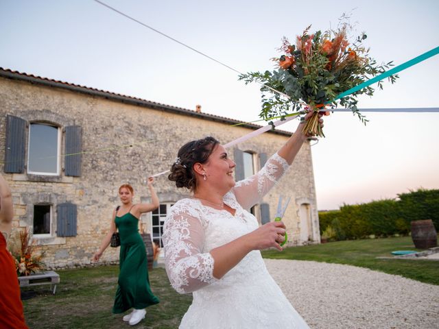 Le mariage de Estelle et Flavien à Jurignac, Charente 16
