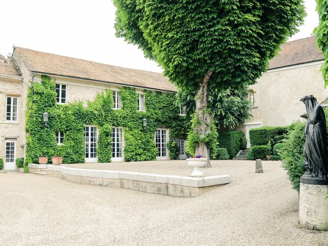 Le mariage de Clément et Marie à Neauphle-le-Château, Yvelines 56