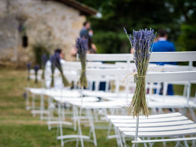 Le mariage de Alexis et Rebecca à Bordeaux, Gironde 24