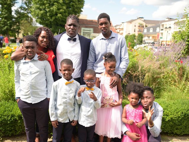 Le mariage de Naldiny et Sandrine à Ris-Orangis, Essonne 14