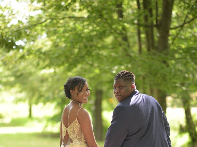 Le mariage de Naldiny et Sandrine à Ris-Orangis, Essonne 33