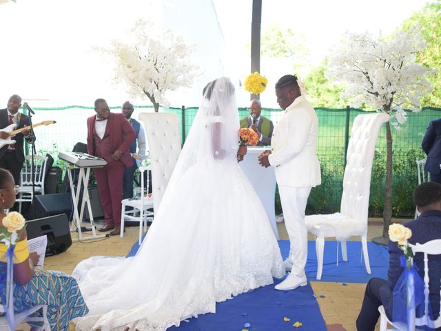 Le mariage de Naldiny et Sandrine à Ris-Orangis, Essonne 46