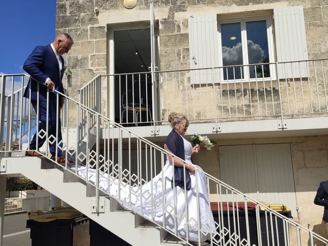 Le mariage de Olivier  et Isabelle à Saint-Sulpice-et-Cameyrac, Gironde 1