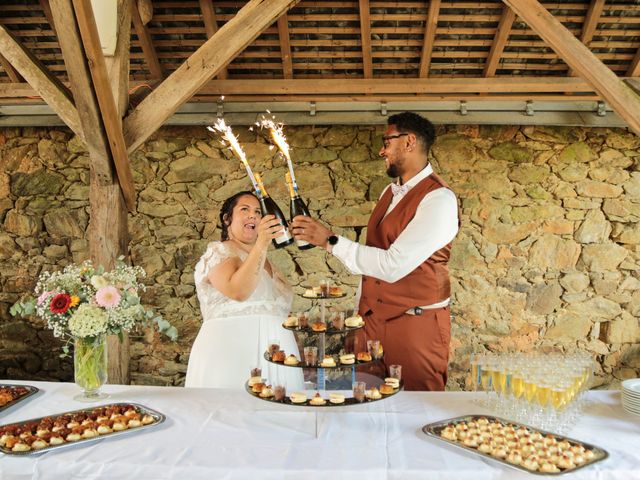 Le mariage de Idrissa et Eva à Segré, Maine et Loire 32