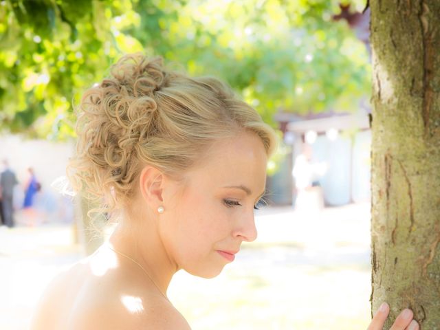 Le mariage de Romain et Peroline à Lyons-la-Forêt, Eure 22