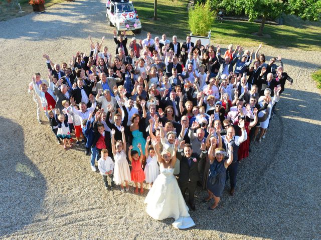 Le mariage de Romain et Peroline à Lyons-la-Forêt, Eure 26