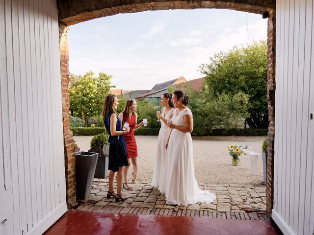 Le mariage de Amélie et Aurélie à Grivesnes, Somme 12