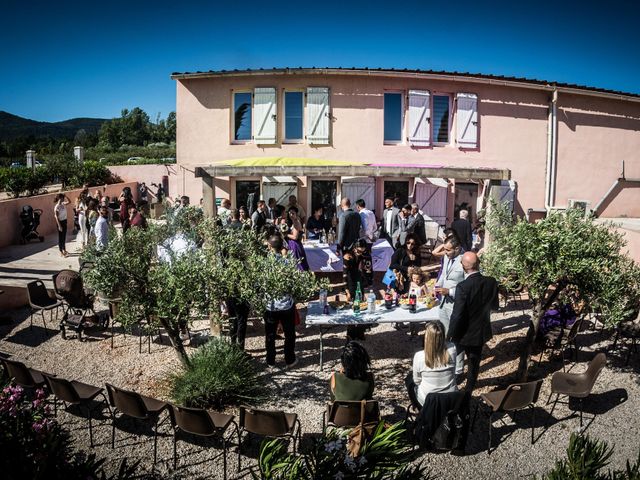 Le mariage de Mickael et Maéva à La Crau, Var 10