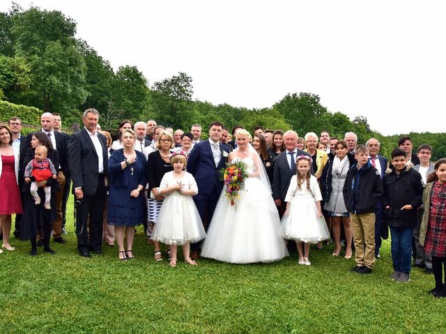 Le mariage de Julien  et Franziska à Mouthiers-sur-Boëme, Charente 21