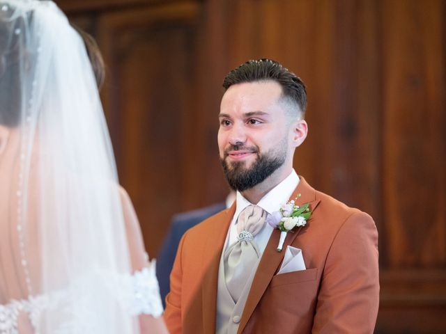 Le mariage de Rud-Andrea et Fiona à Oytier-Saint-Oblas, Isère 23