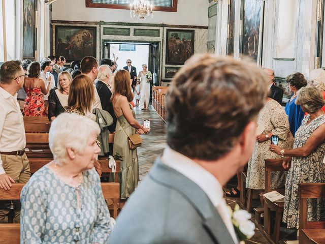 Le mariage de Andrew et Constance à Saint-Julien-en-Born, Landes 16