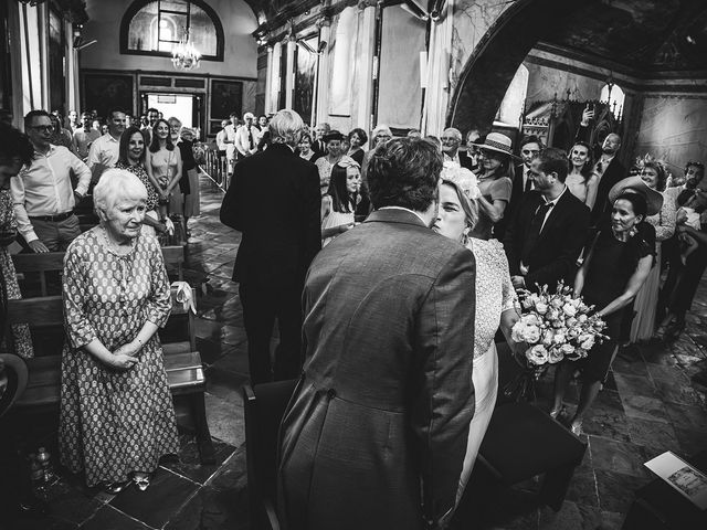 Le mariage de Andrew et Constance à Saint-Julien-en-Born, Landes 18