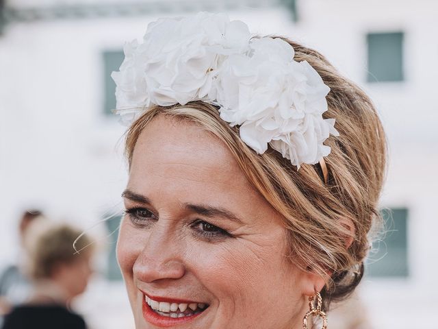 Le mariage de Andrew et Constance à Saint-Julien-en-Born, Landes 39