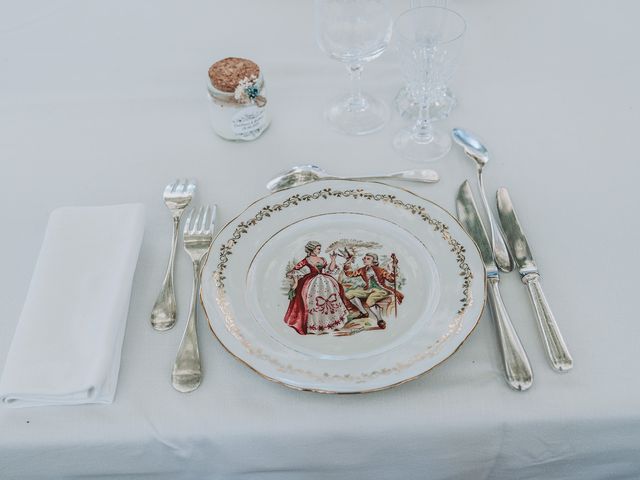 Le mariage de Andrew et Constance à Saint-Julien-en-Born, Landes 61