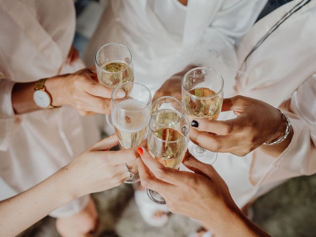 Le mariage de Romain et Elodie à Saint-Affrique, Aveyron 17