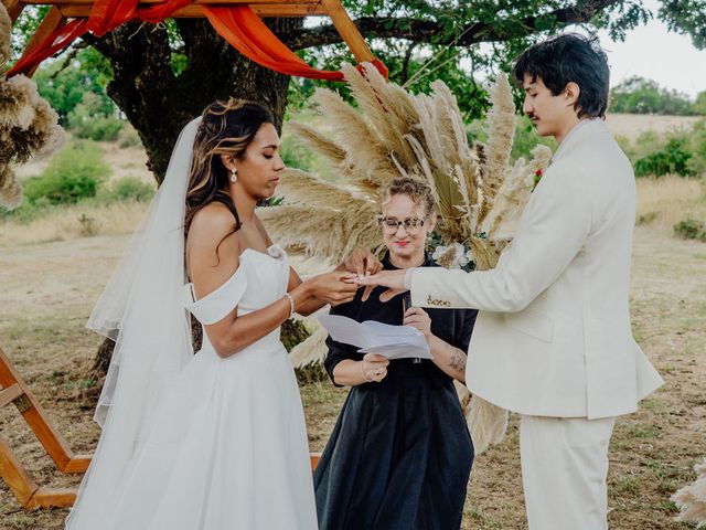 Le mariage de Romain et Elodie à Saint-Affrique, Aveyron 33