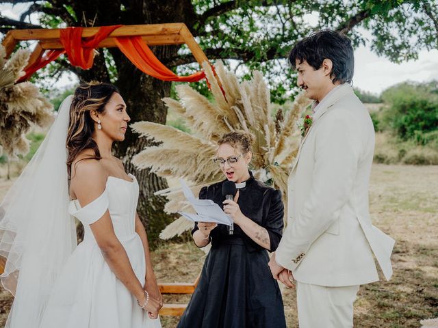 Le mariage de Romain et Elodie à Saint-Affrique, Aveyron 35
