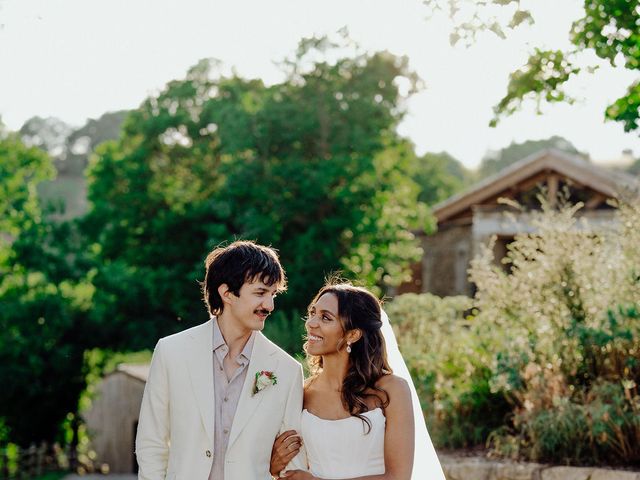 Le mariage de Romain et Elodie à Saint-Affrique, Aveyron 1
