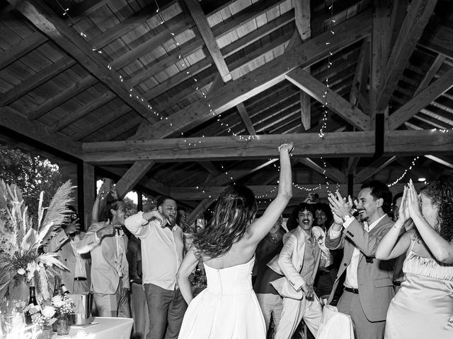 Le mariage de Romain et Elodie à Saint-Affrique, Aveyron 61