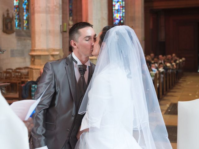 Le mariage de Wilfried et Claire à Bourgthéroulde Infreville, Eure 62