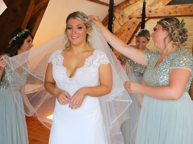 Le mariage de Matthieu et Estelle à Saint-Genest-Malifaux, Loire 15