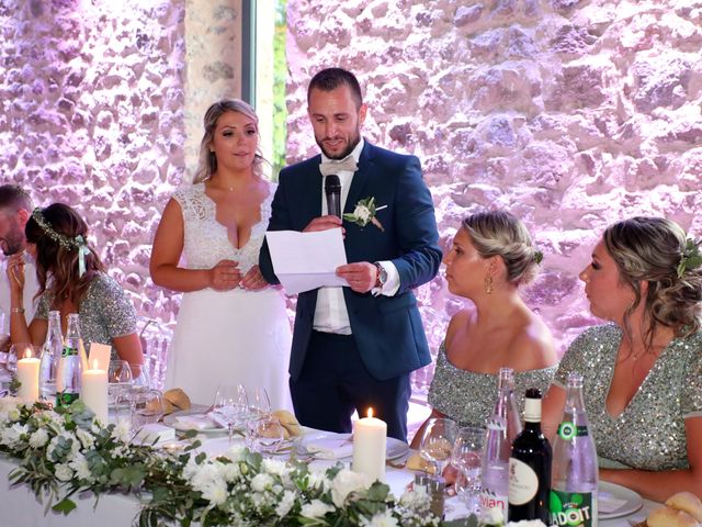 Le mariage de Matthieu et Estelle à Saint-Genest-Malifaux, Loire 37