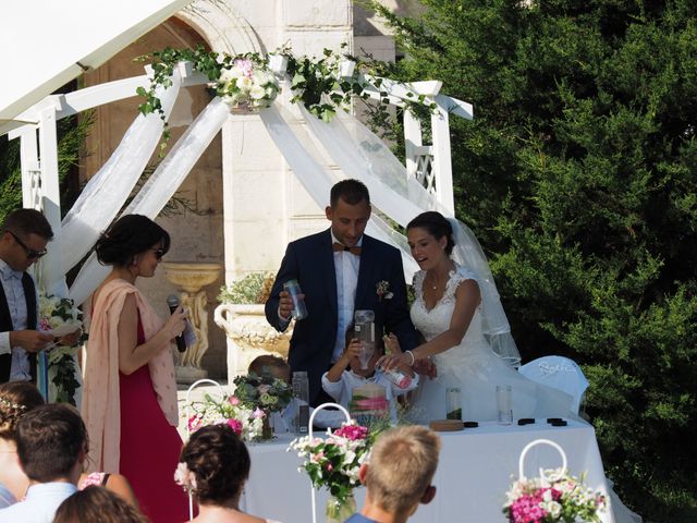 Le mariage de Antoine et Emmanuelle à Cognac, Charente 18