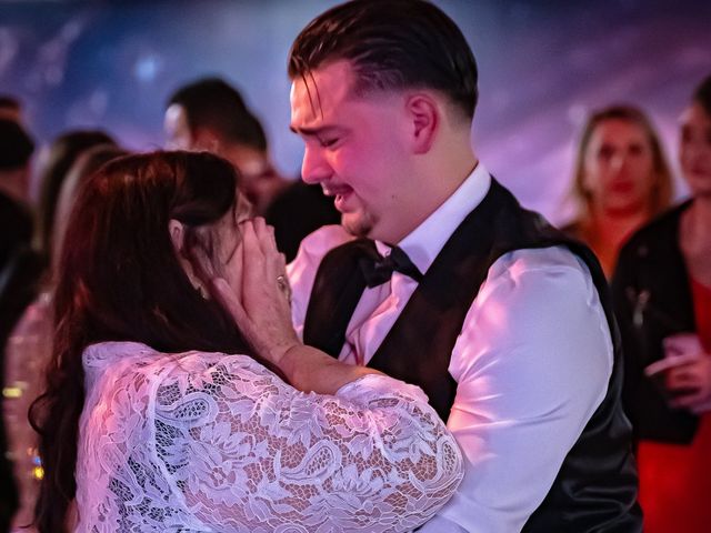 Le mariage de Britany et Manzonne à Nozières, Cher 15