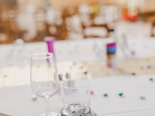 Le mariage de Emeric et Charline à Vitrolles, Bouches-du-Rhône 11