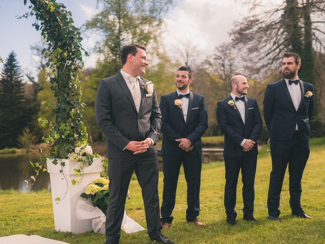 Le mariage de Anthony et Annabelle à Marols, Loire 32