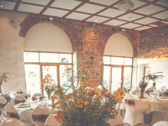 Le mariage de Gaëtan et Manon à Montbrison, Loire 32