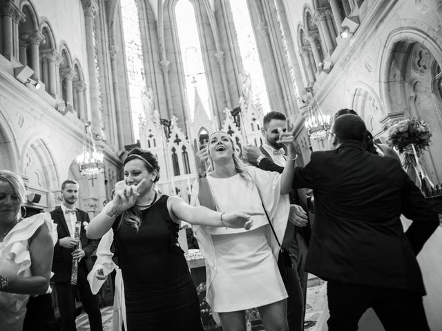 Le mariage de Aurélien et Cynthia à Saint-Paul-en-Jarez, Loire 29