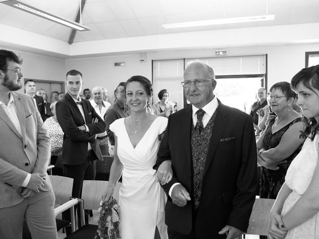 Le mariage de Alain et Béatrice à Landévant, Morbihan 15