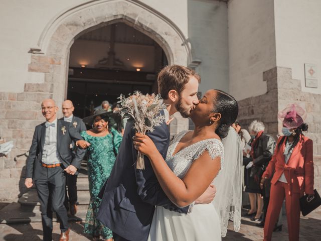 Le mariage de Nicolas et Matondo à Dottignies, Hainaut 44