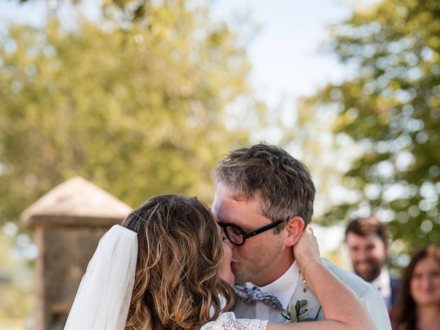 Le mariage de Timothé et Clarisse à Montjoyer, Drôme 14