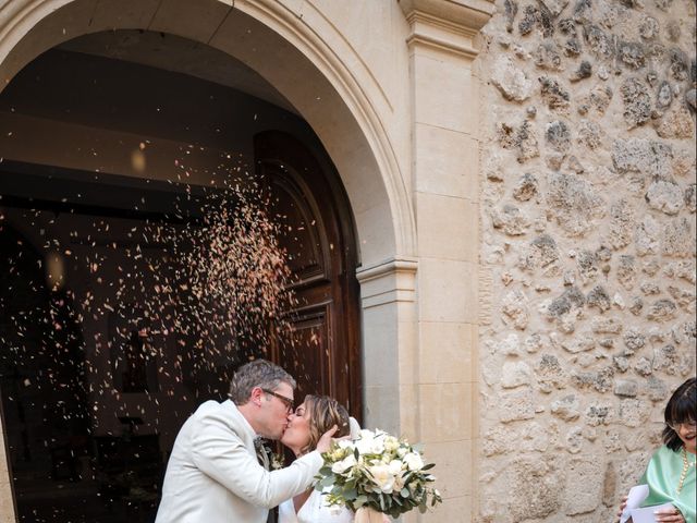 Le mariage de Timothé et Clarisse à Montjoyer, Drôme 19