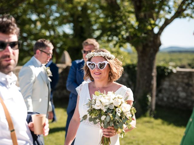 Le mariage de Timothé et Clarisse à Montjoyer, Drôme 22