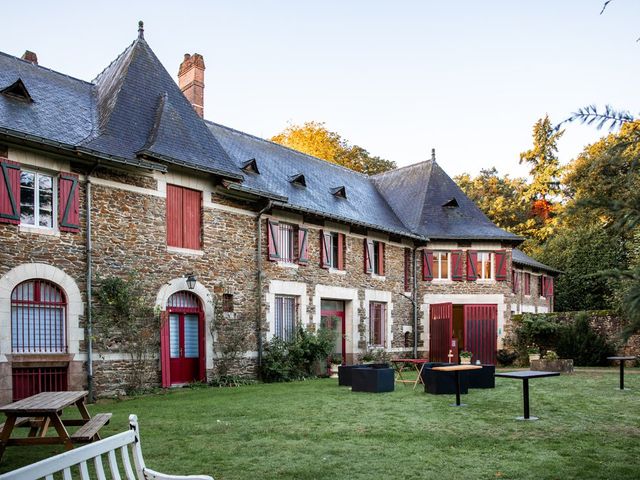 Le mariage de Valentin et Delphine à Le Pin-en-Mauges, Maine et Loire 4