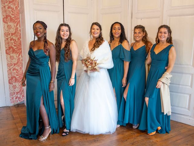 Le mariage de Valentin et Delphine à Le Pin-en-Mauges, Maine et Loire 33