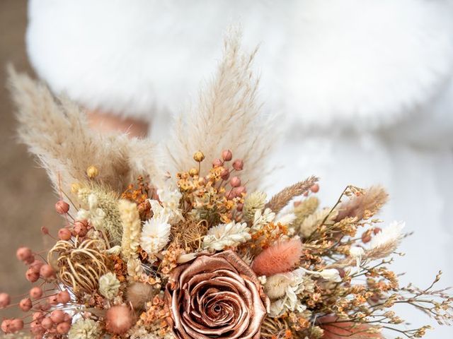 Le mariage de Valentin et Delphine à Le Pin-en-Mauges, Maine et Loire 46